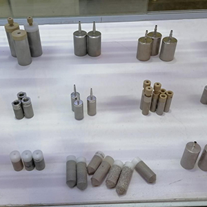 白色透明低硼硅玻璃瓶